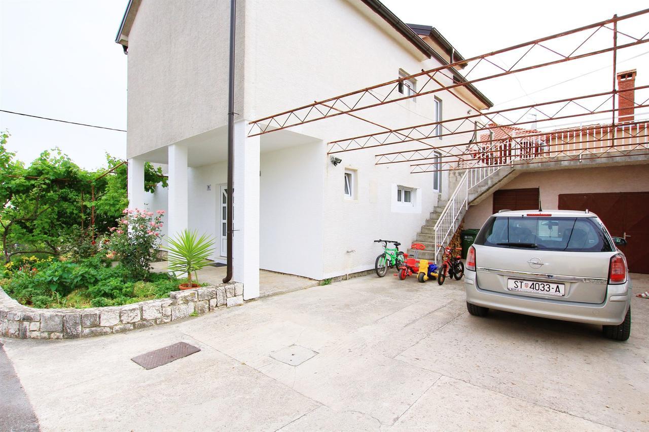 Apartment Anica تروغير المظهر الخارجي الصورة